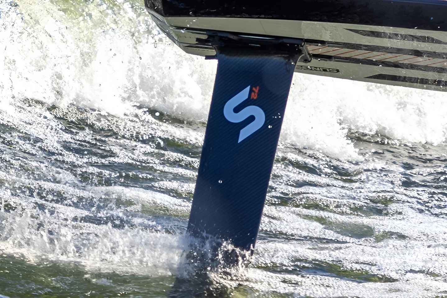 Slingshot One Lock Carbon Mast карбоновая мачта гидрофойл